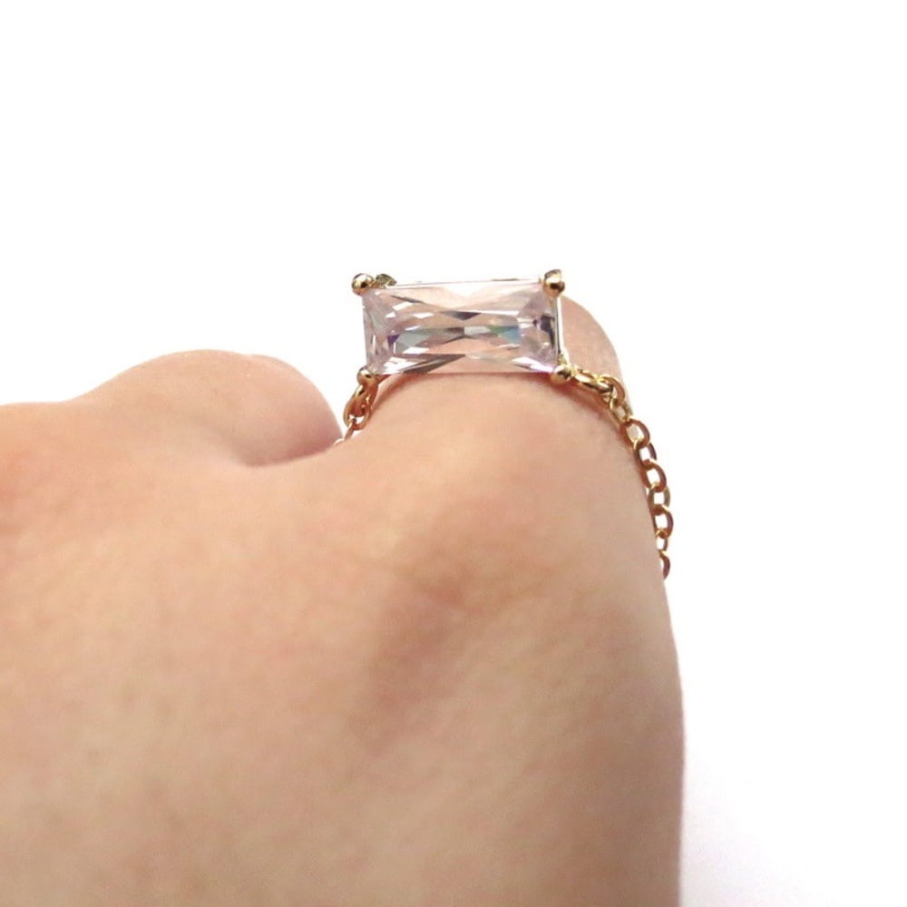 Hold Gold 3D Prism Ring